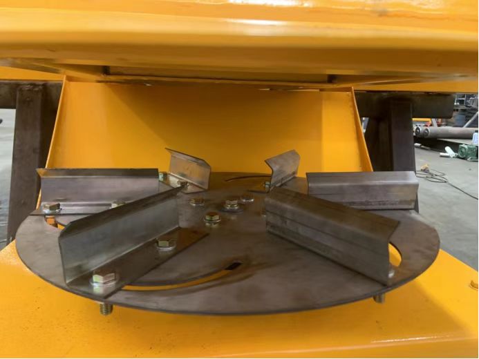 10方融雪撒布機