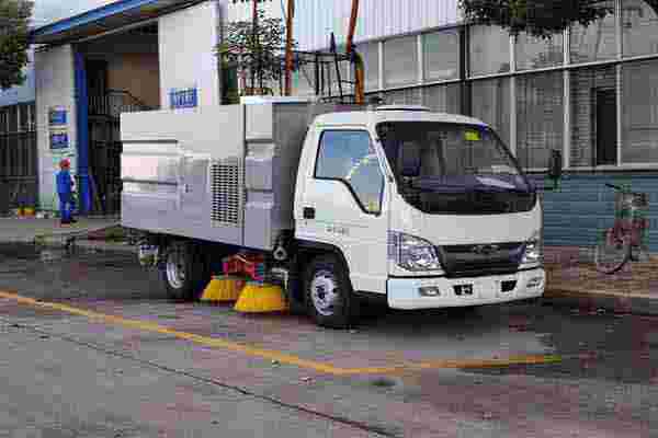 東風天錦高壓清洗車